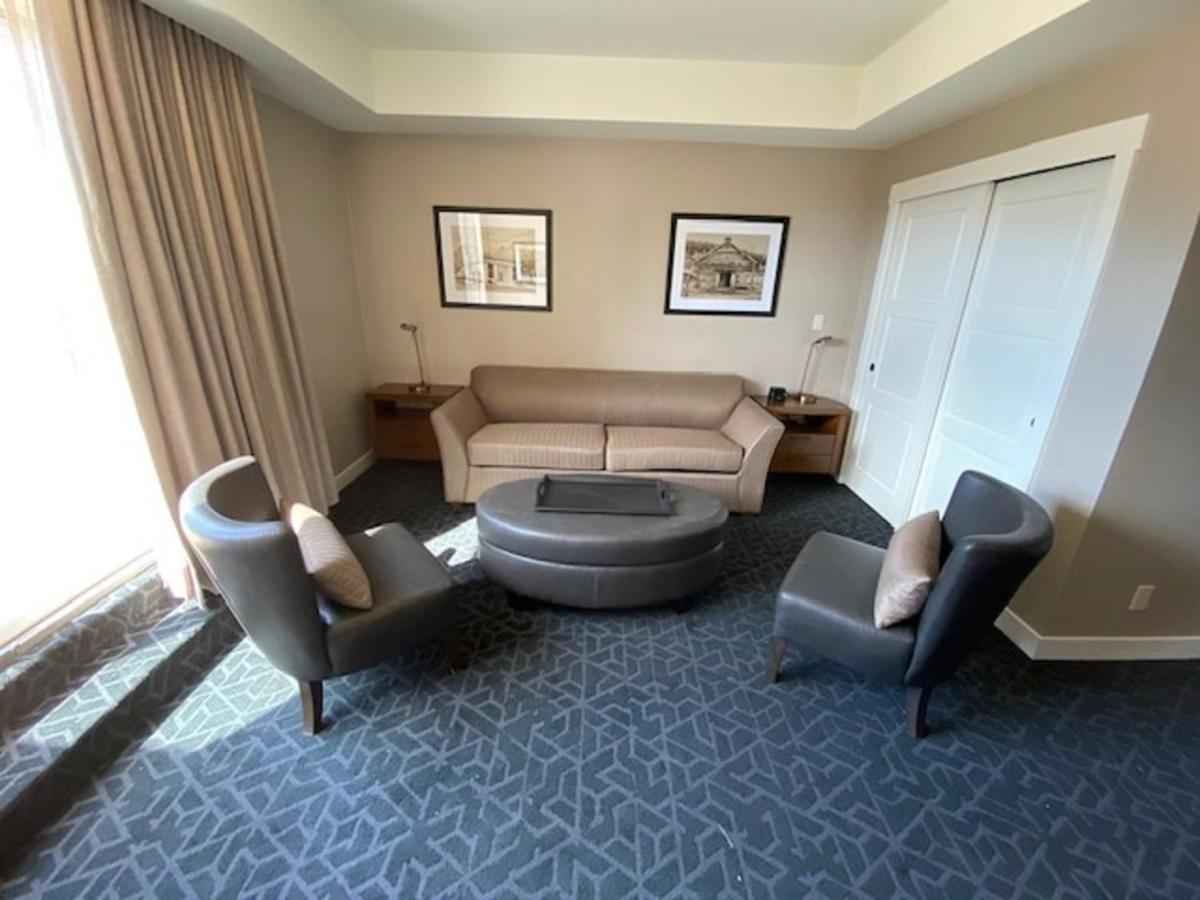 The Malcolm Hotel キャンモア エクステリア 写真