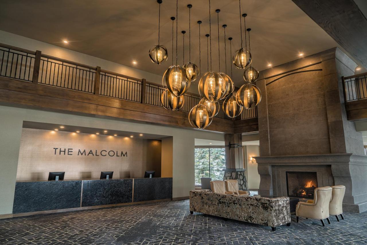 The Malcolm Hotel キャンモア エクステリア 写真
